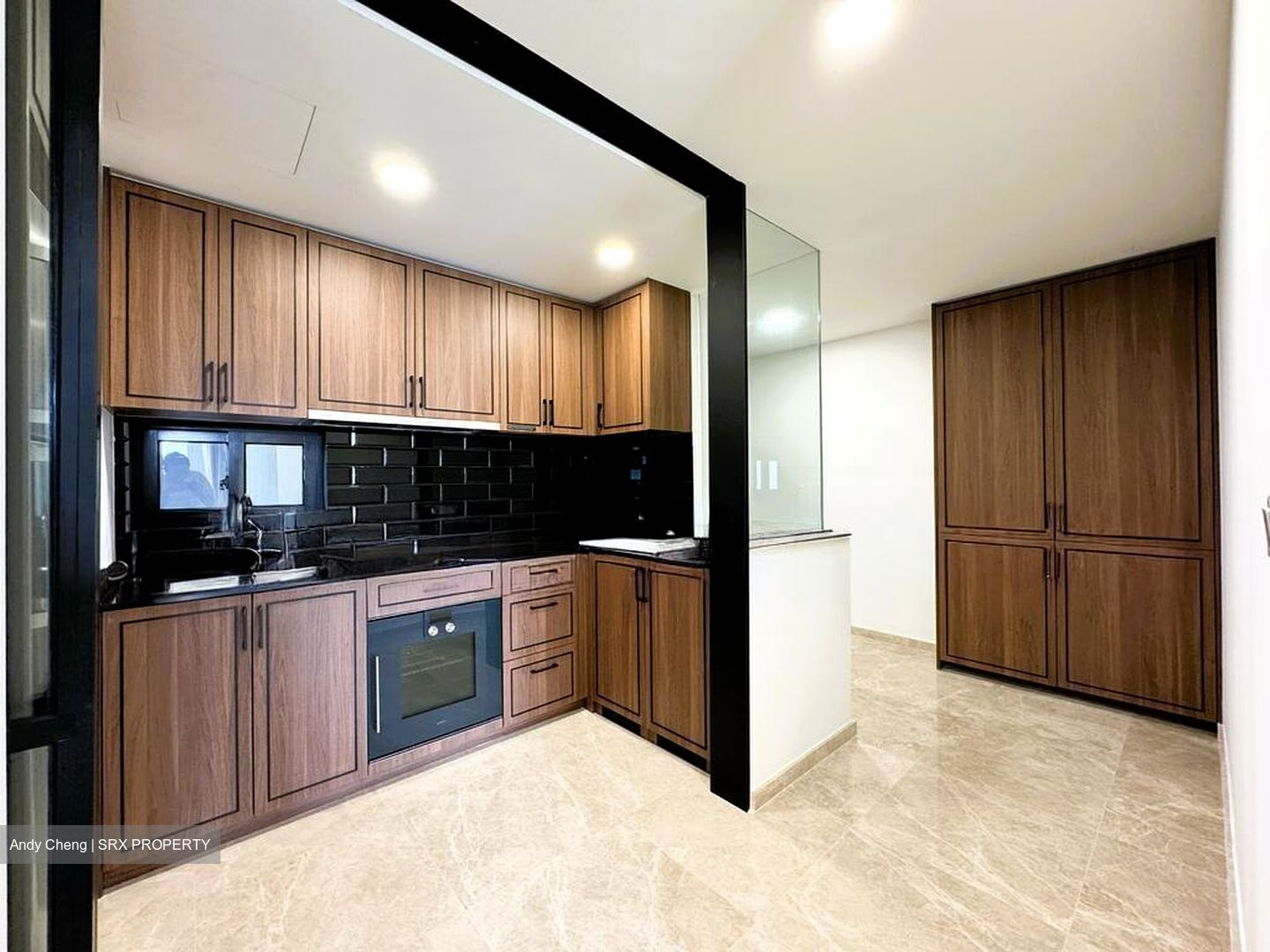 Mayfair Modern (D21), Condominium #502006741